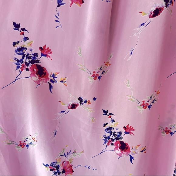 Roaman’s Lightweight Floral & Pink Plus Size Women’s Blouse 32W (3X) - Picture 12 of 13